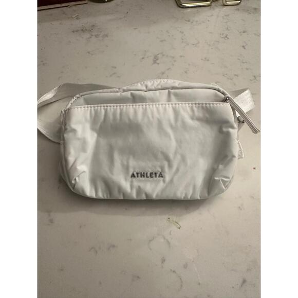 Athleta Fanny Pack Unisex Size Zipper Closure Adjustable Strap White Logo - Picture 1 of 13